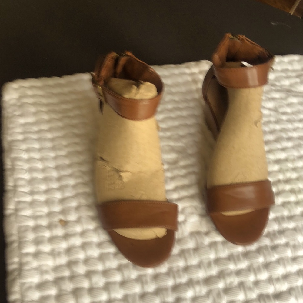 Marona platform sandals